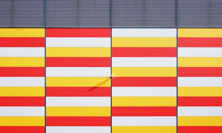 what is 8tshare6a python code